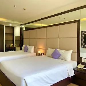 3* 호텔 Pariat River Front