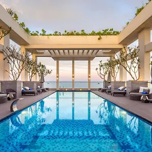 4* Hotell Paris Deli